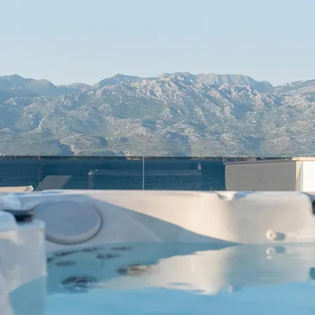 Gorgeous In Holiday home Razanac